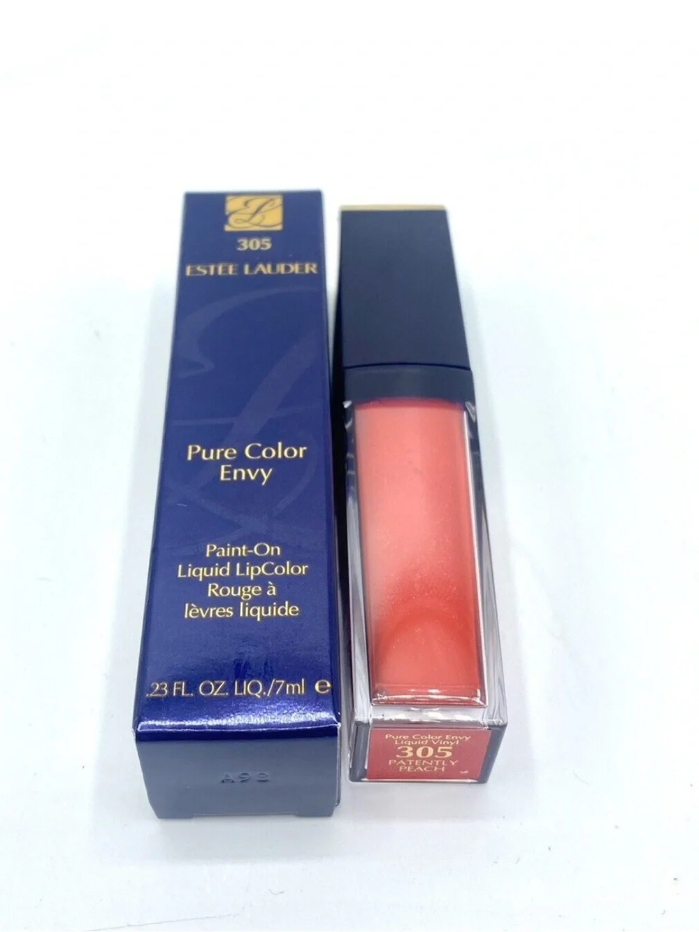 Estée Lauder Pure Color Envy Liquid Vinyl Lipcolor in  305 Patently Peach.